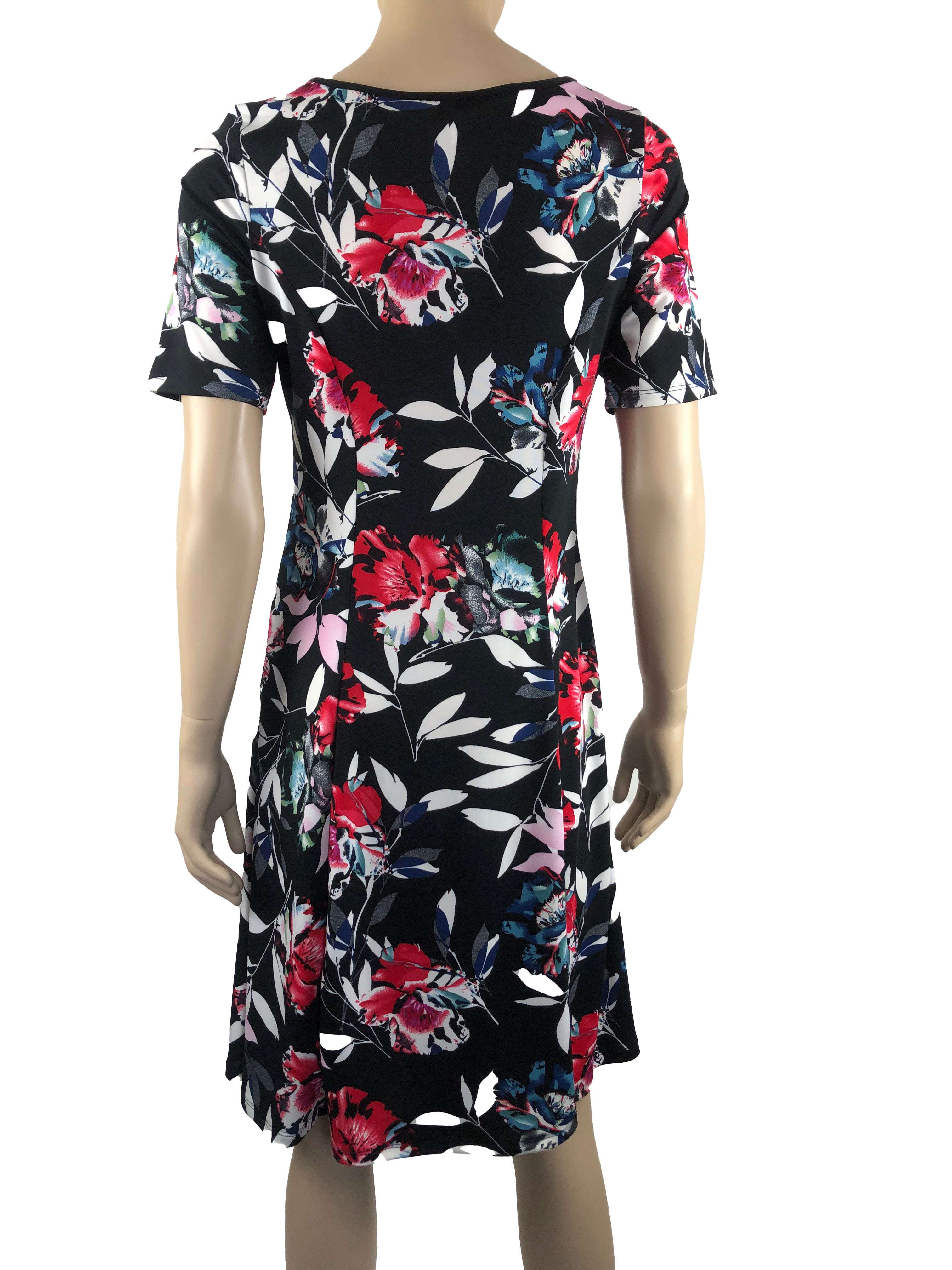 Women's Dresses On Sale Floral Print Flattering Fit Made in Canada - Yvonne Marie - Yvonne Marie