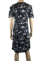 Dresses On Sale Canada Flattering Fit Quality Stretch Fabric Black and White Print XLARGE SIZES Made in Canada Yvonne Marie Boutiques - Yvonne Marie - Yvonne Marie